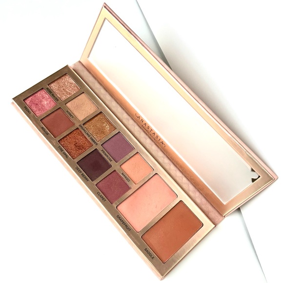 Anastasia Beverly Hills PRIMROSE All-in-one Pallette for Face & Eyes 12 Shades - Picture 1 of 6